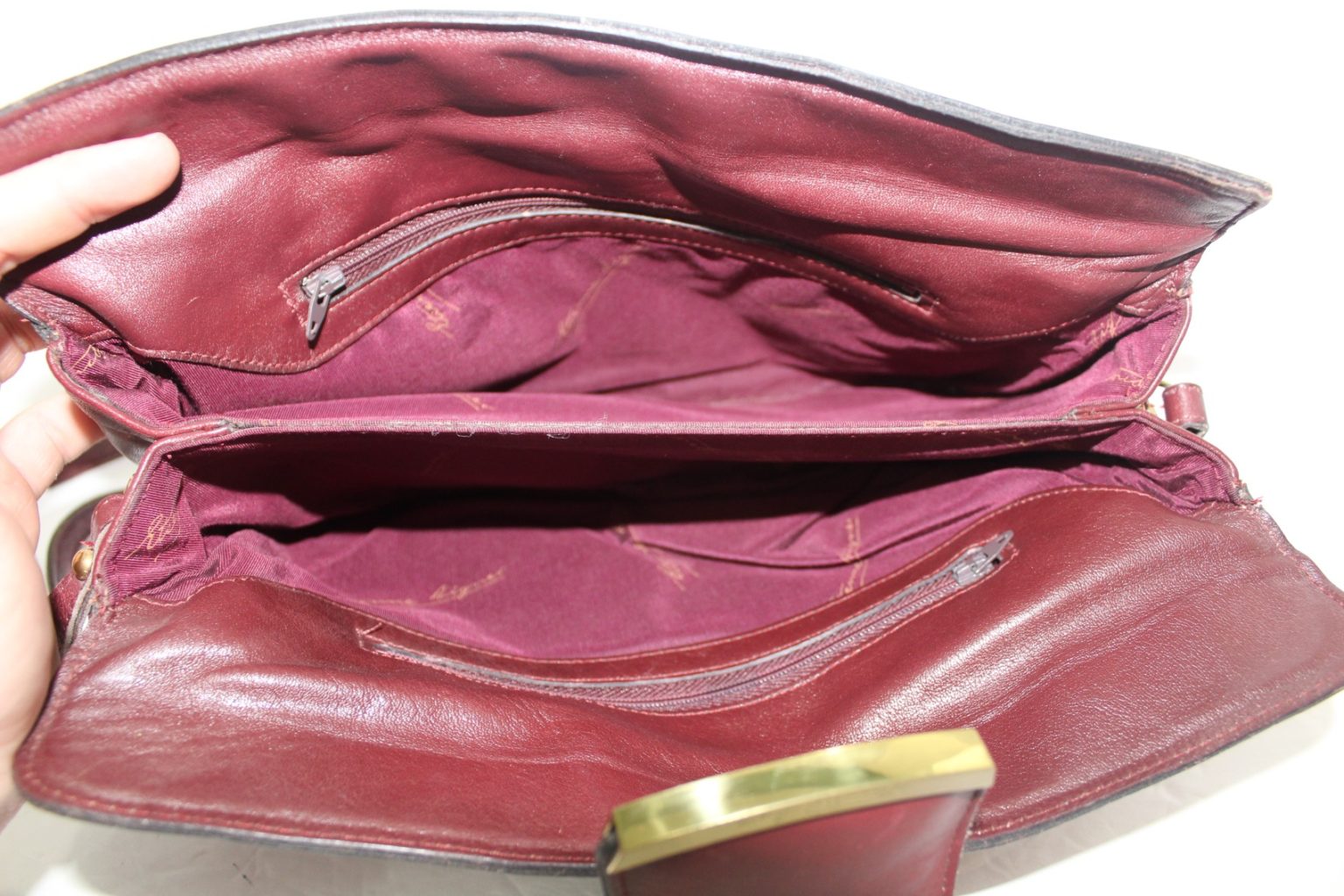 Sweet Item Vintage Etienne Aigner Burgundy Leather Purse Hand Bag